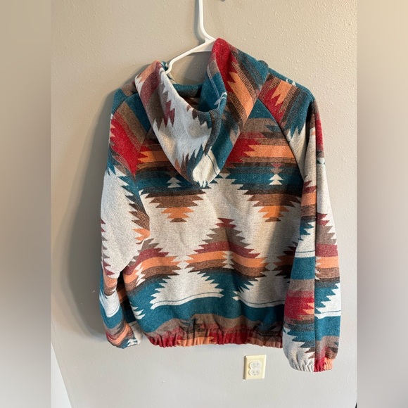 Western Multicolor Patterned Sweater - Picture 3 of 4